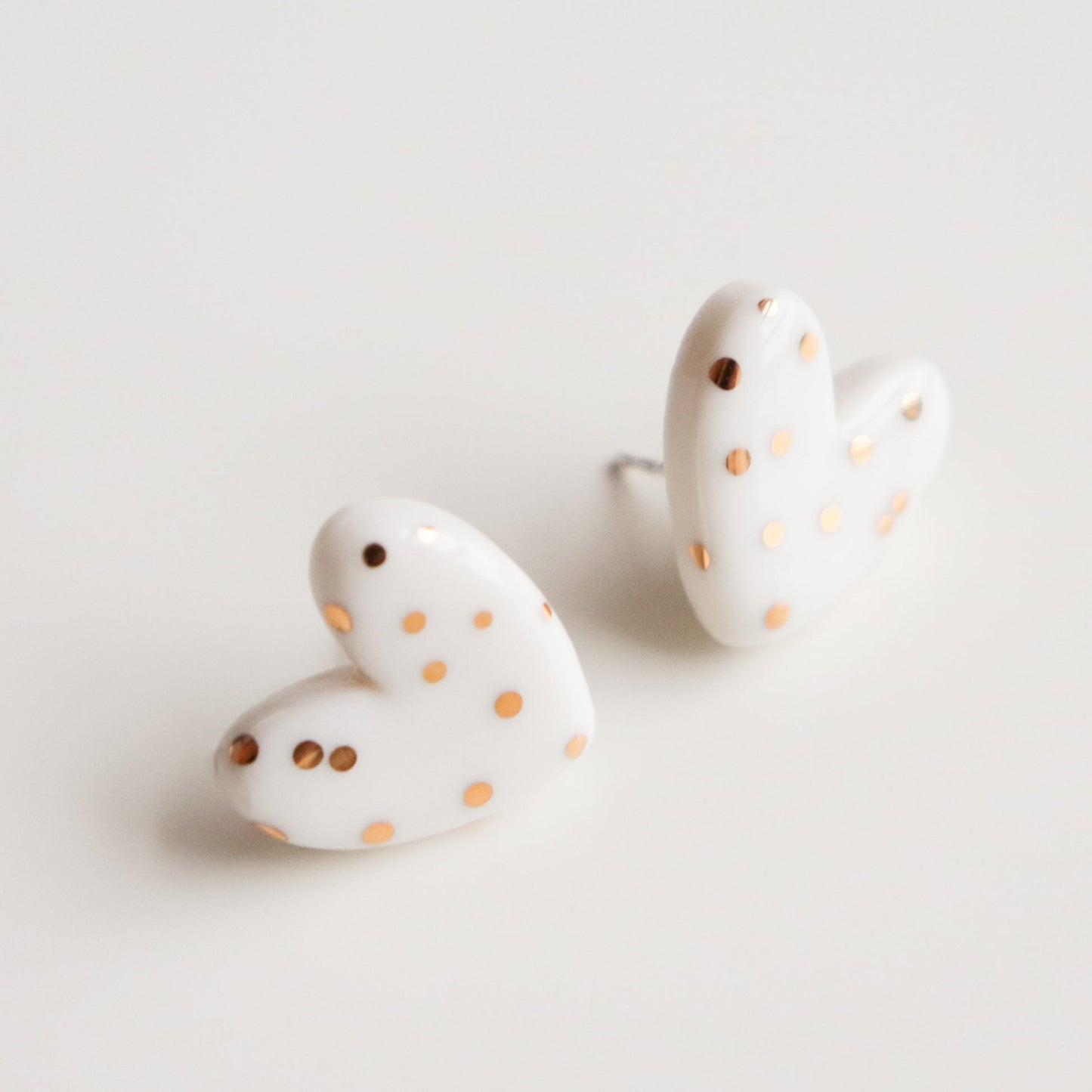 Dotted Porcelain Heart Studs - White