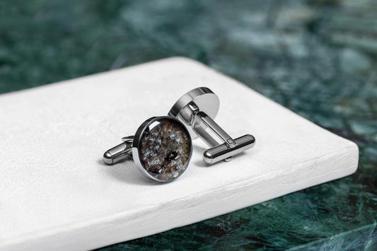 Round Cufflinks – Black-Spotted Leather